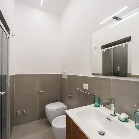 Apartamento Pisanelli Blu By Houseinnaples *
